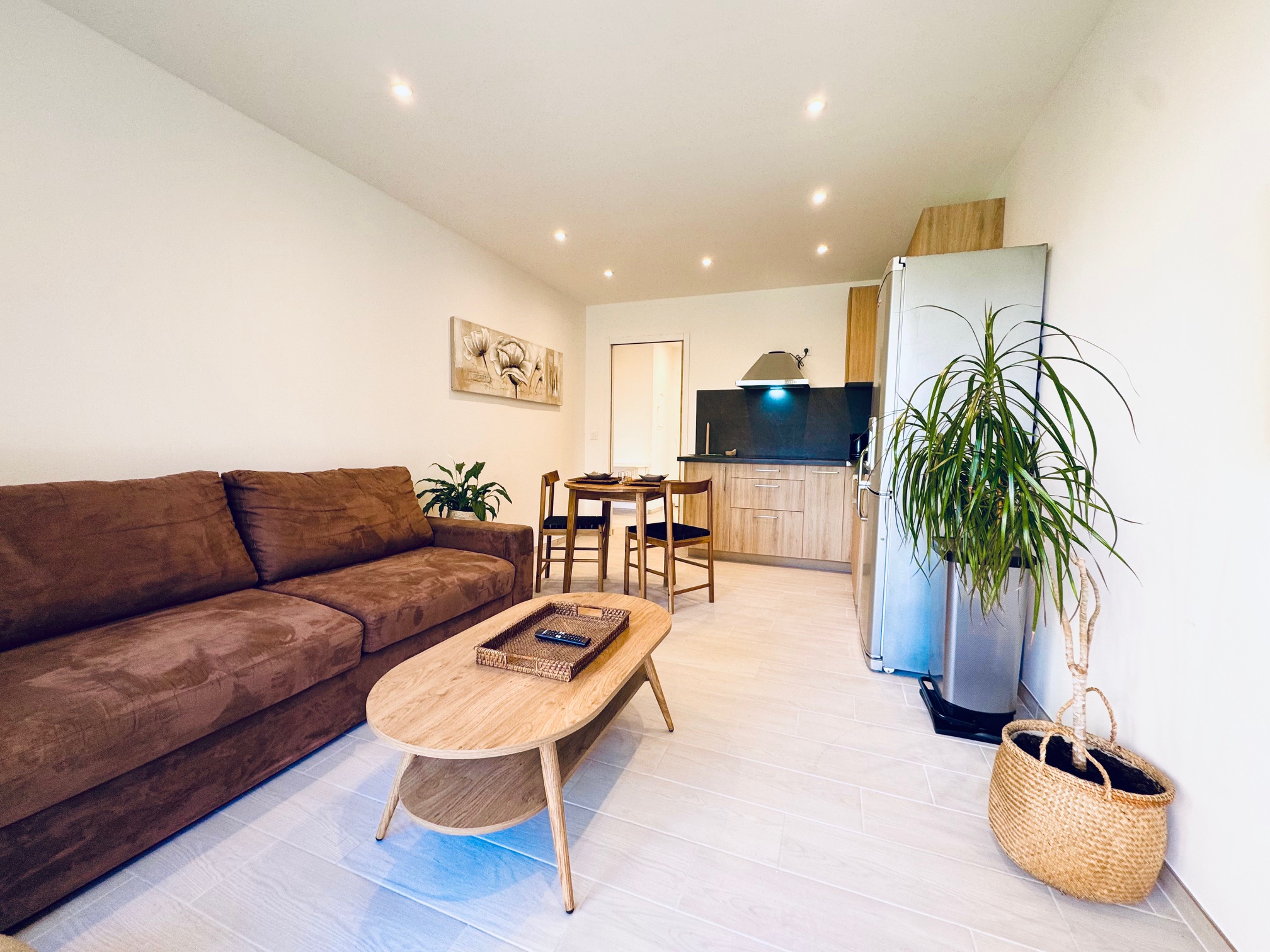 Joli T2 Rénové avec Piscine et Parking  – Appartement – STE MAXIME